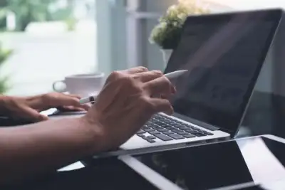 Image for LinkedIn Competitor Analysis