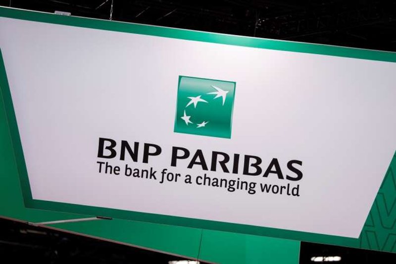 Image for BNP Paribas profit beats estimate as bad loan provisions dip