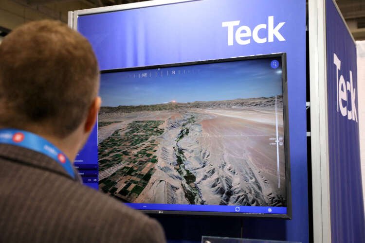 Image for China Investment sells some shares in Teck Resources