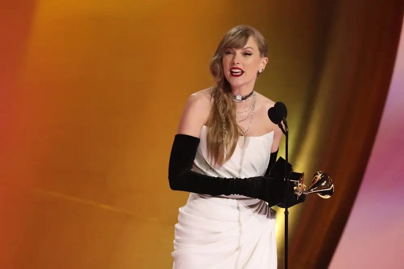 Image for Taylor Swift makes Grammys history as women rule music’s top honors