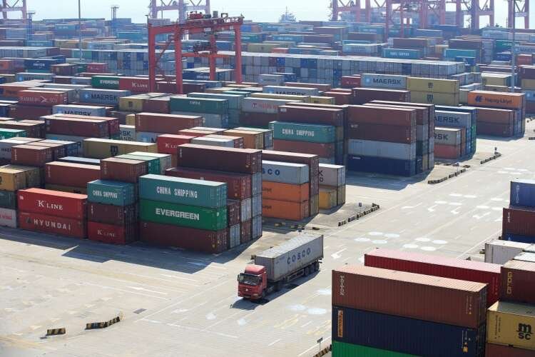 Containers at Yangshan Deep Water Port reflect China’s trade amid economic challenges - Global Banking & Finance Review