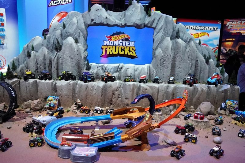 Mattel shares rise amid strong profit forecast and tariff concerns - Global Banking & Finance Review