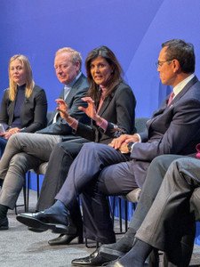 Davos conference participants discussing DEI changes amid Trump's policies - Global Banking & Finance Review