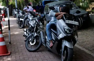 Image for Sri Lanka increases fuel prices to address economic crisis