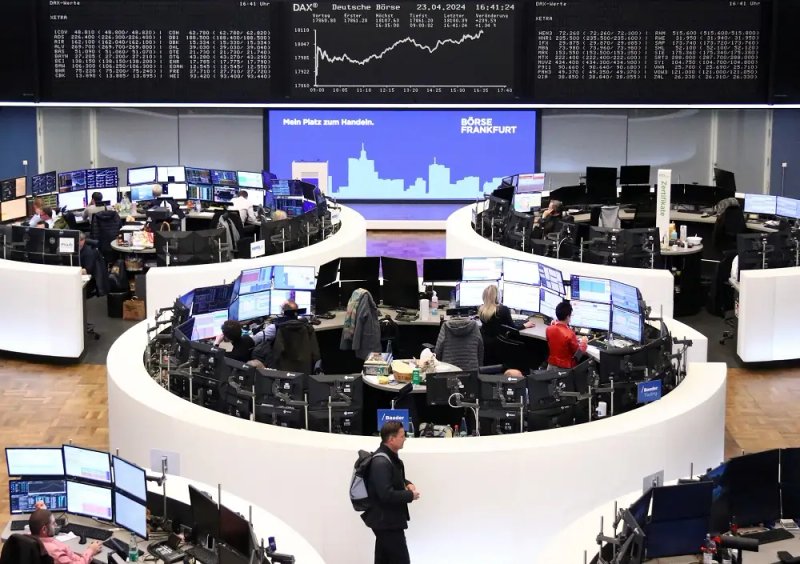 Image for European stocks on track for weekly drop as rate worries resurface