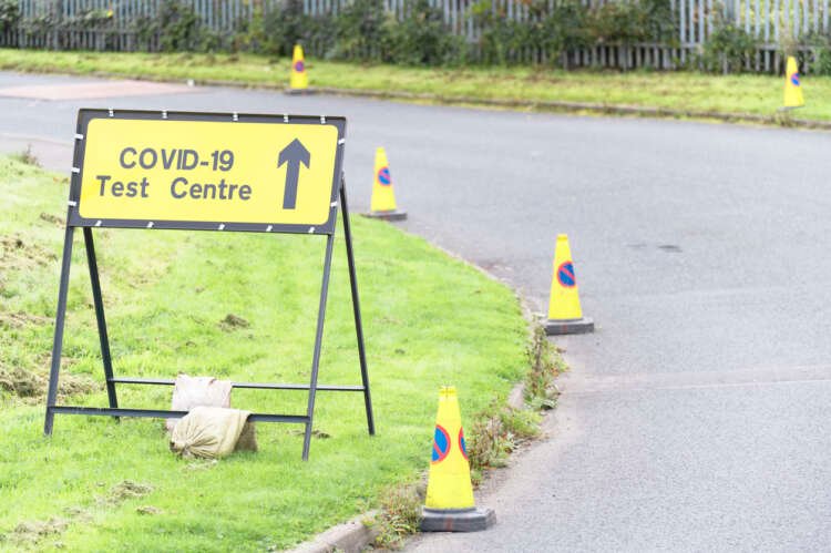 Business professionals discussing remuneration trends post-pandemic - Global Banking & Finance Review