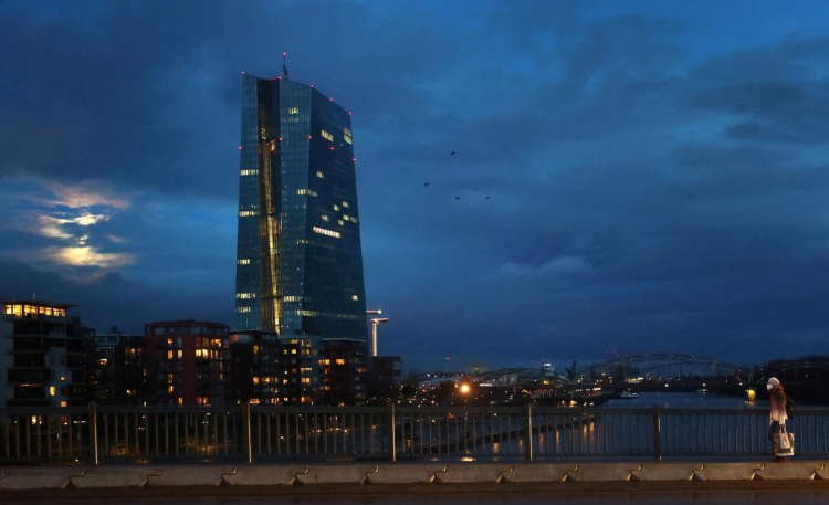 Image for ECB plans closer scrutiny of bank boards
