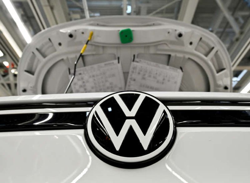 Image for Turning corona corner, Volkswagen’s profit falls less than feared