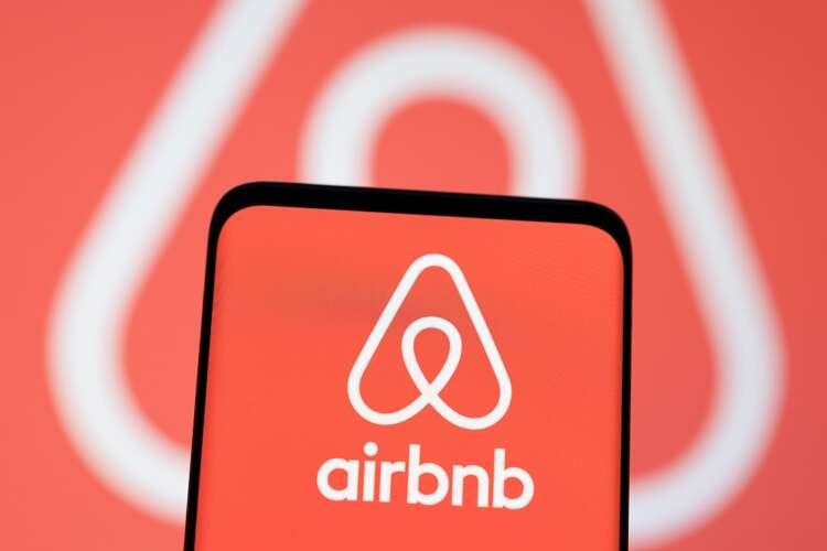 Airbnb logo illustrating the EU's new light-touch regulation proposal - Global Banking & Finance Review