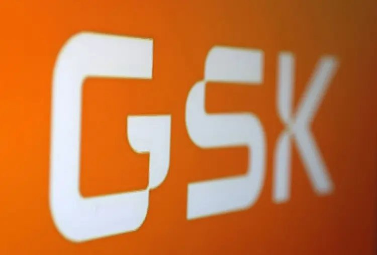 Image for British drugmaker GSK moves mRNA flu vaccine to late-stage trials