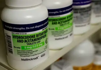 Image for Court OKs Mallinckrodt restructuring, $1 billion cut to opioid settlement