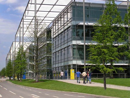 Image for GENWORTH ENSURES SYSTEM VISIBILITY AND MANAGEABILITY WITH ONE AUTOMATION