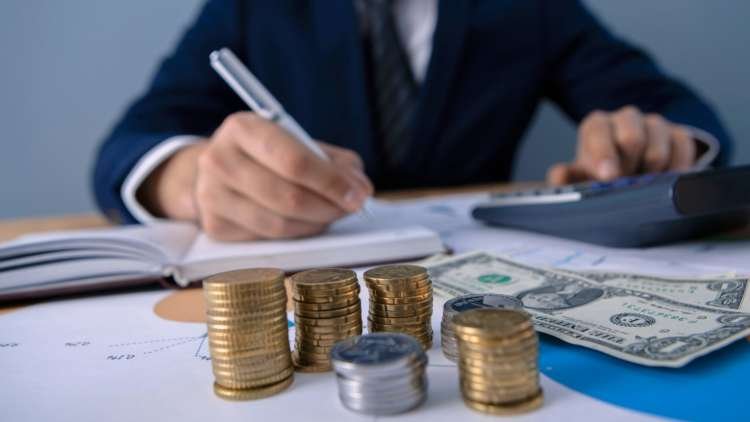 Image for Uptick in flexible work arrangements leads companies to consider new pay models, Willis Towers Watson survey finds