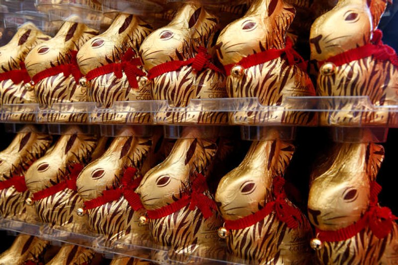 Image for Lindt wins chocolate bunny battle in Swiss court