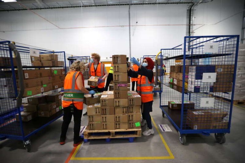 Image for Exclusive: Amazon starts testing UK staff for coronavirus variants
