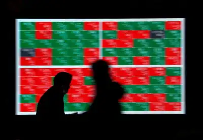 Image for Stocks rise slightly as oil cools; Treasury yields touch 4-month high