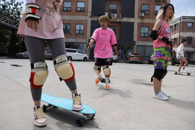 Image for Amid COVID shutdowns, Chinese women flock to skateboarding