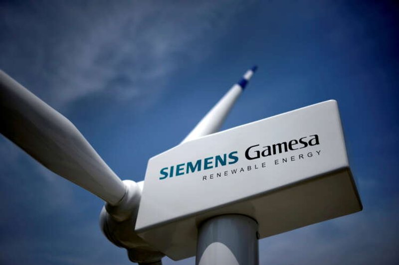 Image for Top investor urges Siemens Energy to take full control of wind turbine business