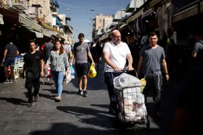 Image for Living costs top worry for Israeli voters stuck in election treadmill