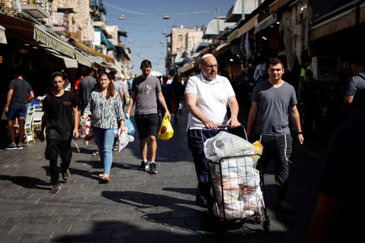 Image for Living costs top worry for Israeli voters stuck in election treadmill
