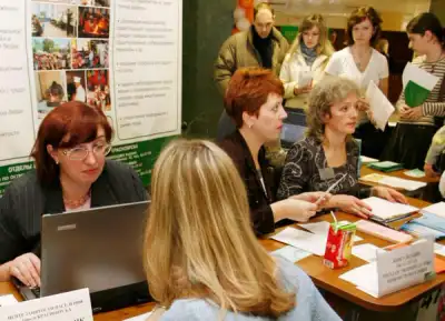 Image for Russia jobless rate stays at record low of 3.9% in July