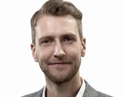 Per Holmlund Per Holmlund