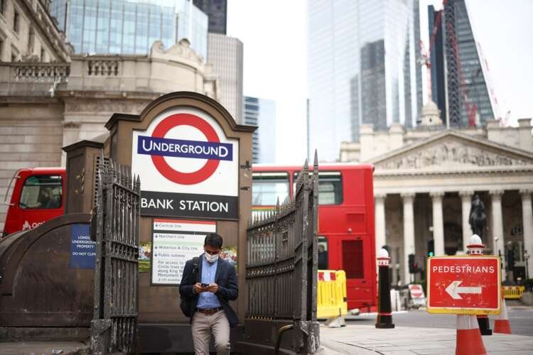 Image for UK growth slows sharply in July as COVID ‘pingdemic’ hits