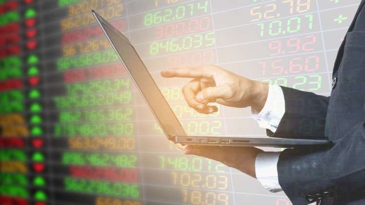 Graph depicting top hydrogen stocks and ETFs performance in 2020 - Global Banking & Finance Review