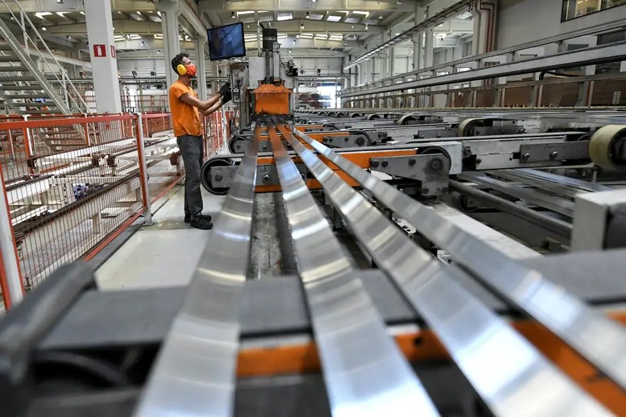 Manufacturing growth in Greece amid weak demand in October - Global Banking & Finance Review