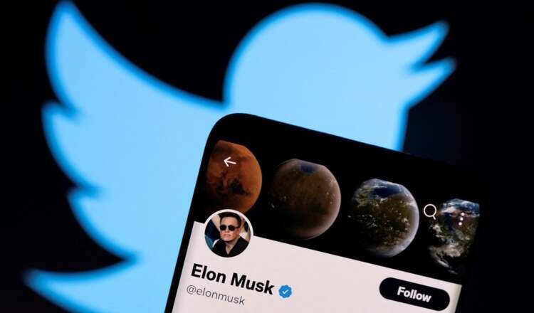 Image for Musk targets Twitter board as company adopts ‘poison pill’