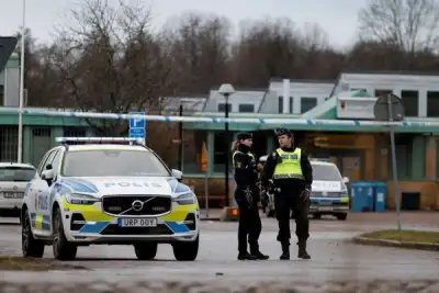 Image for Swedish police confirm several licensed rifles found at scene of mass shooting