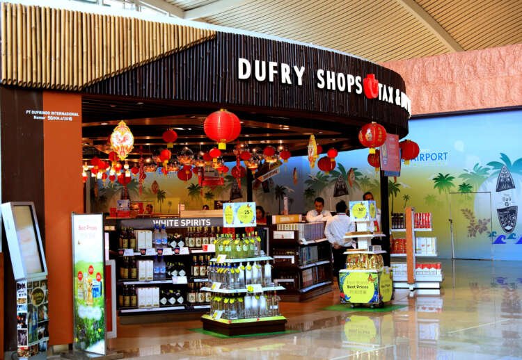 Duty-free shop at Denpassar airport showcasing Dufry's travel retail growth - Global Banking & Finance Review