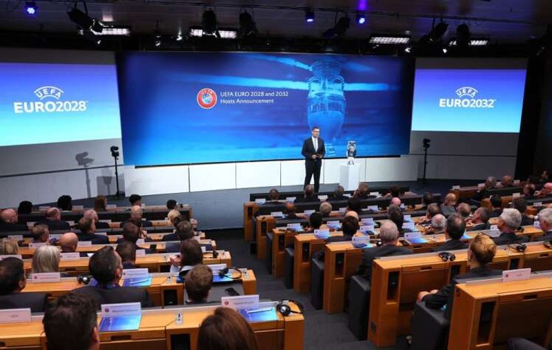 Image for Soccer-UK and Ireland to host Euro 2028, Italy and Turkey get Euro 2032