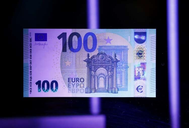 Presentation of a new 100-euro banknote at the ECB headquarters amidst rate hike discussions - Global Banking & Finance Review
