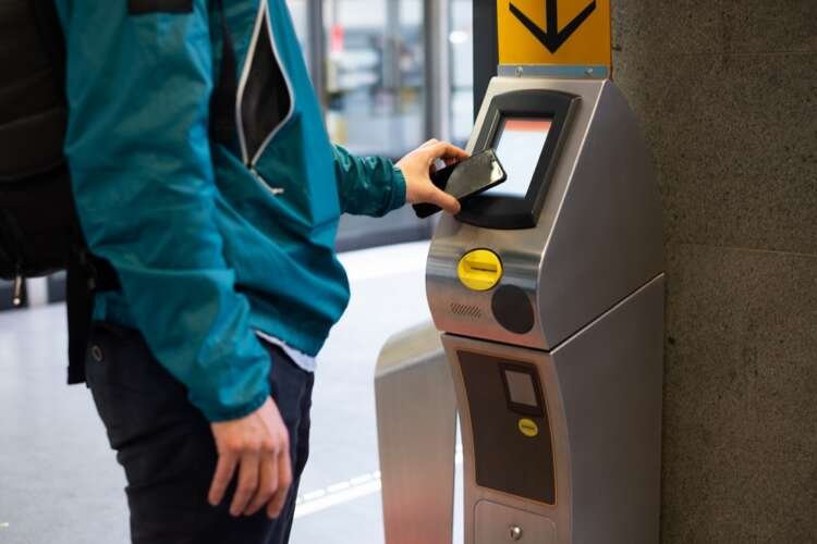 Image for New ideas, new revenues: Merging online and offline payments to unlock the world of multi-dimensional commerce