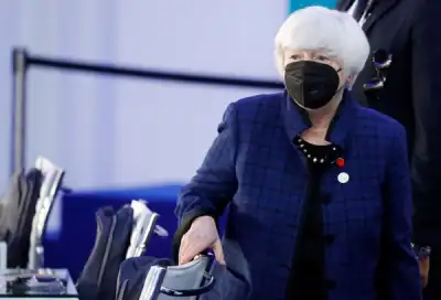 Image for Yellen says Russia should be expelled from G20, U.S. may boycott some meetings