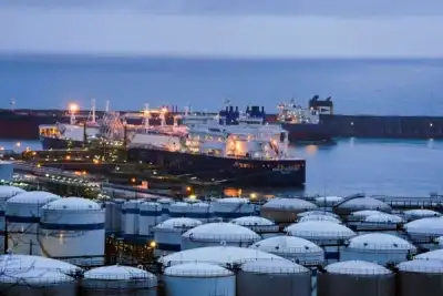 Image for Global LNG body urges governments to support fuel buyers amid Ukraine crisis