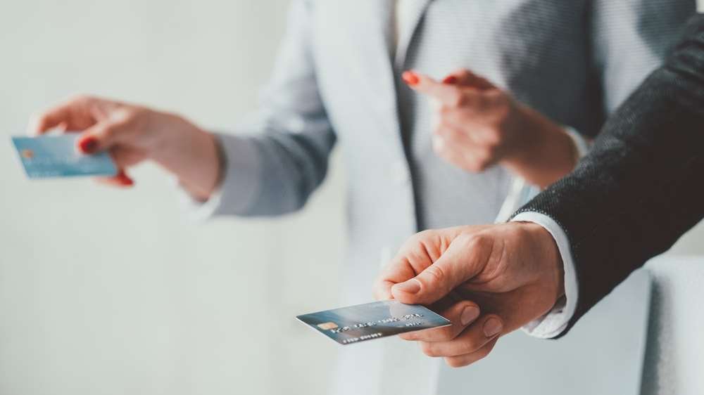 How to protect consumers in a cashless society