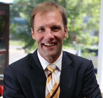 David Horsager discussing trust issues in finance and leadership - Global Banking & Finance Review