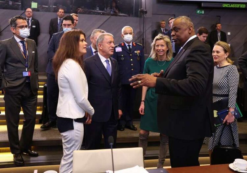 Image for NATO vows more help for Ukraine, begins planning to adapt to ‘new reality’