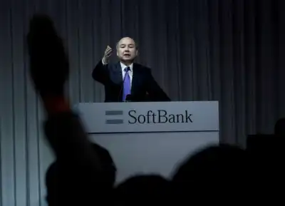 Image for SoftBank steps up asset sales from sinking portfolio