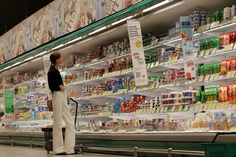 Image for Russian services sector expands for fifth month running, PMI shows