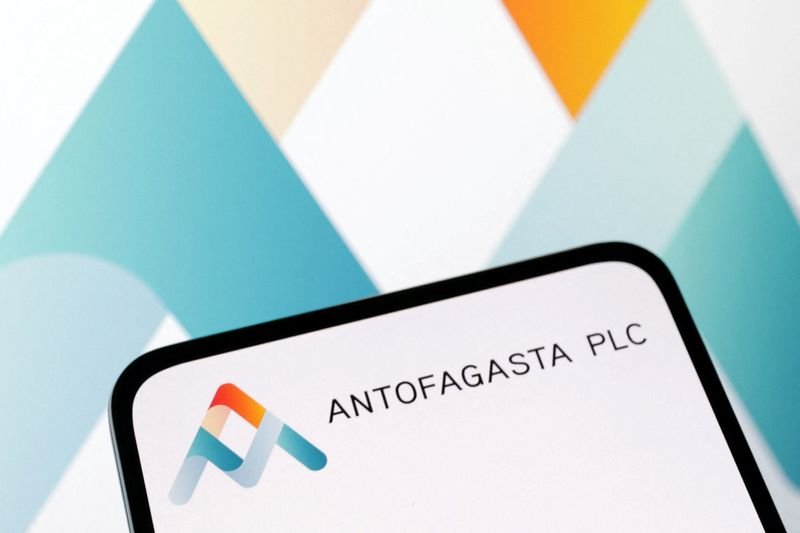 Copper miner Antofagasta reports 11% rise in core profit for 2024 - Global Banking & Finance Review