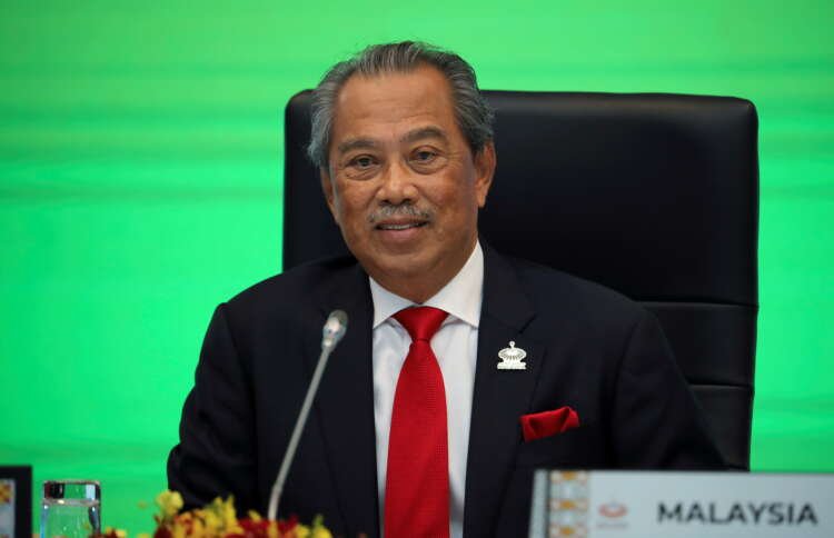 Malaysian Prime Minister Muhyiddin Yassin expected to resign amid political turmoil - Global Banking & Finance Review