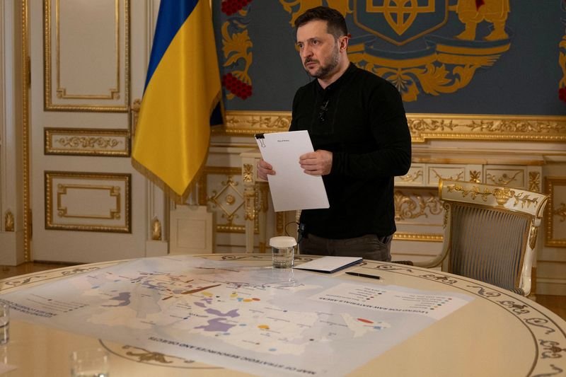 Ukrainian President Zelenskiy discusses Trump's peace plan to end war - Global Banking & Finance Review