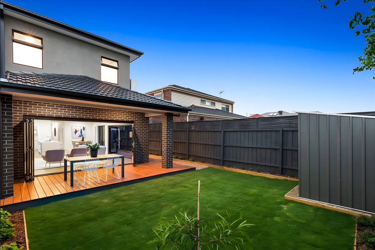 Back garden of the Bentleigh East townhouses