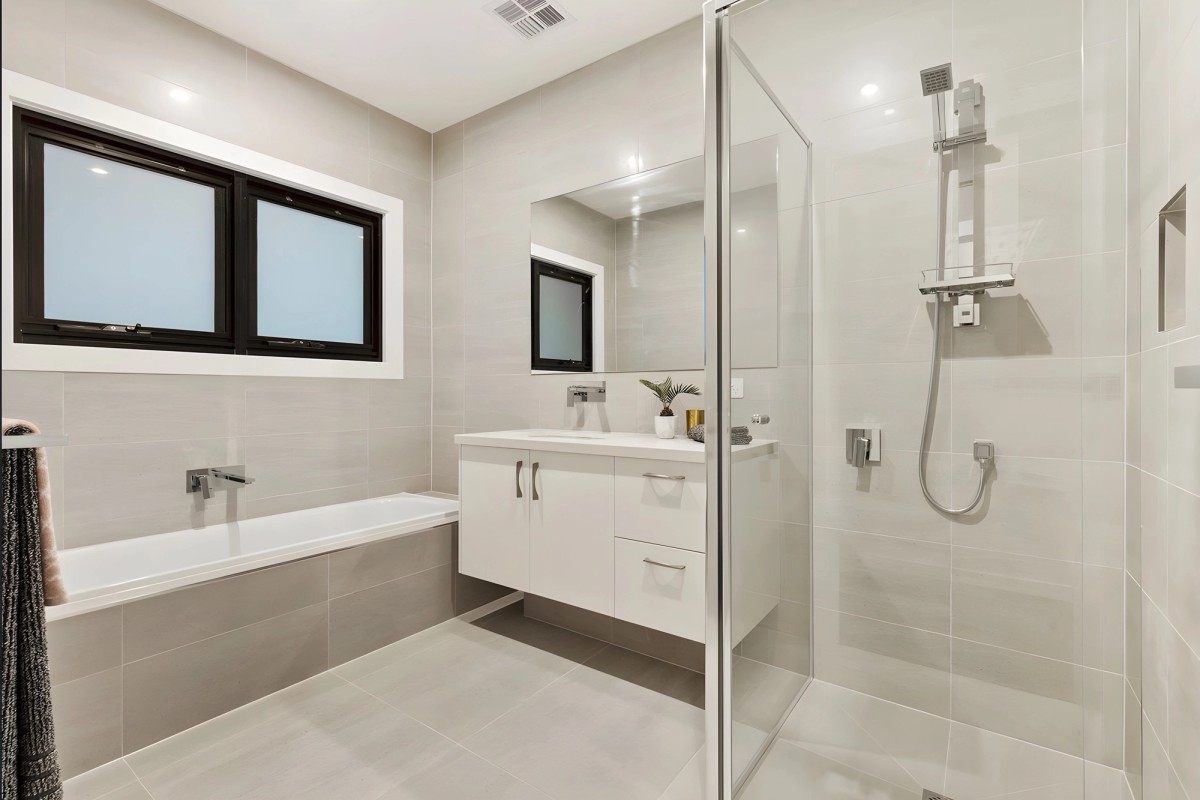 Bathroom in the Bentleigh East townhouses