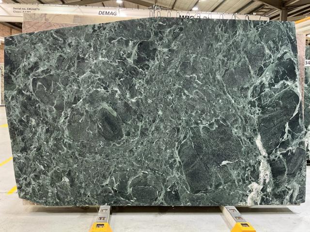 Đá Verde Alpi — ảnh bề mặt