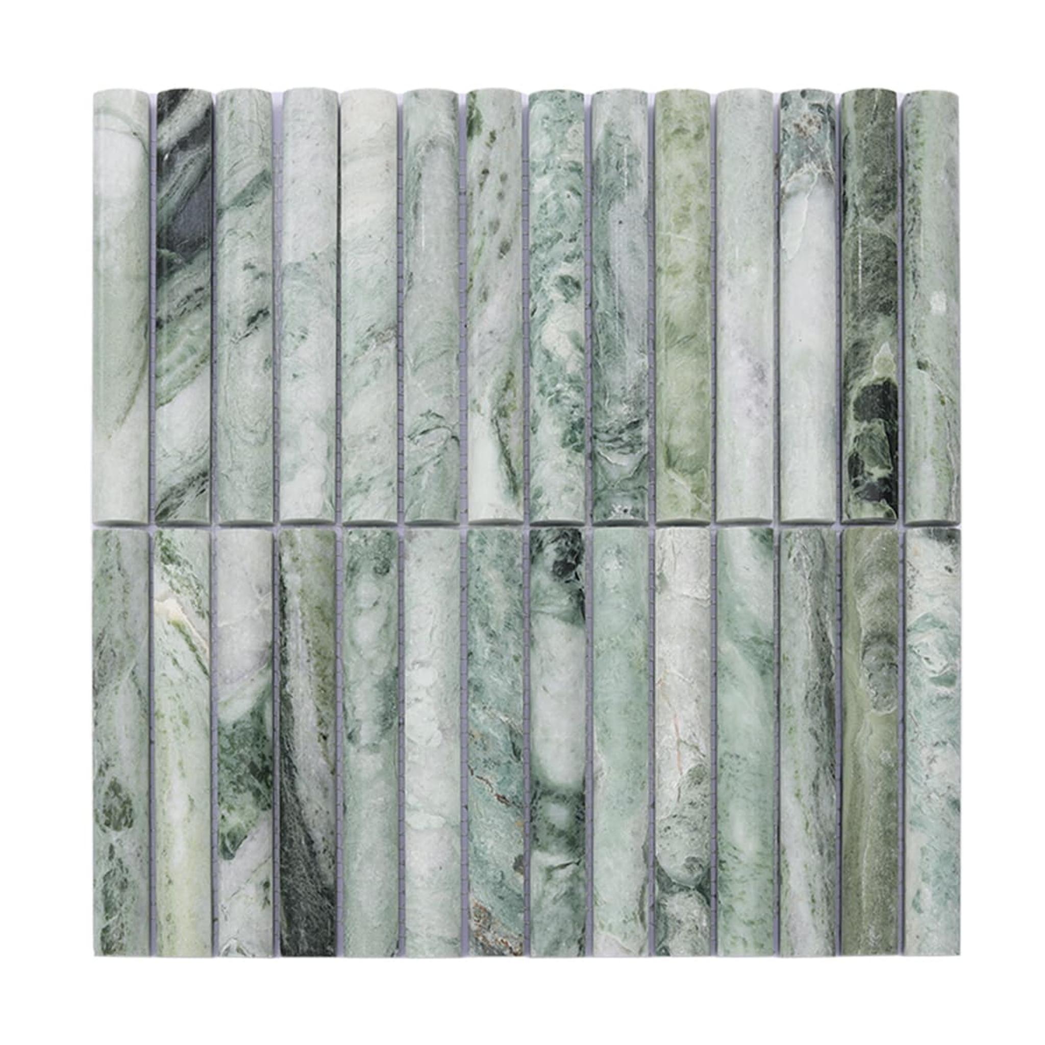 Emerald Green Fluted Marble Mosaic Wall Tile — mosaic rãnh sọc (fluted) bằng đá marble xanh lục