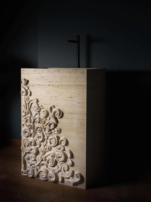 Lavabo Dame đặt sàn — nội thất đá Rochelle Stone